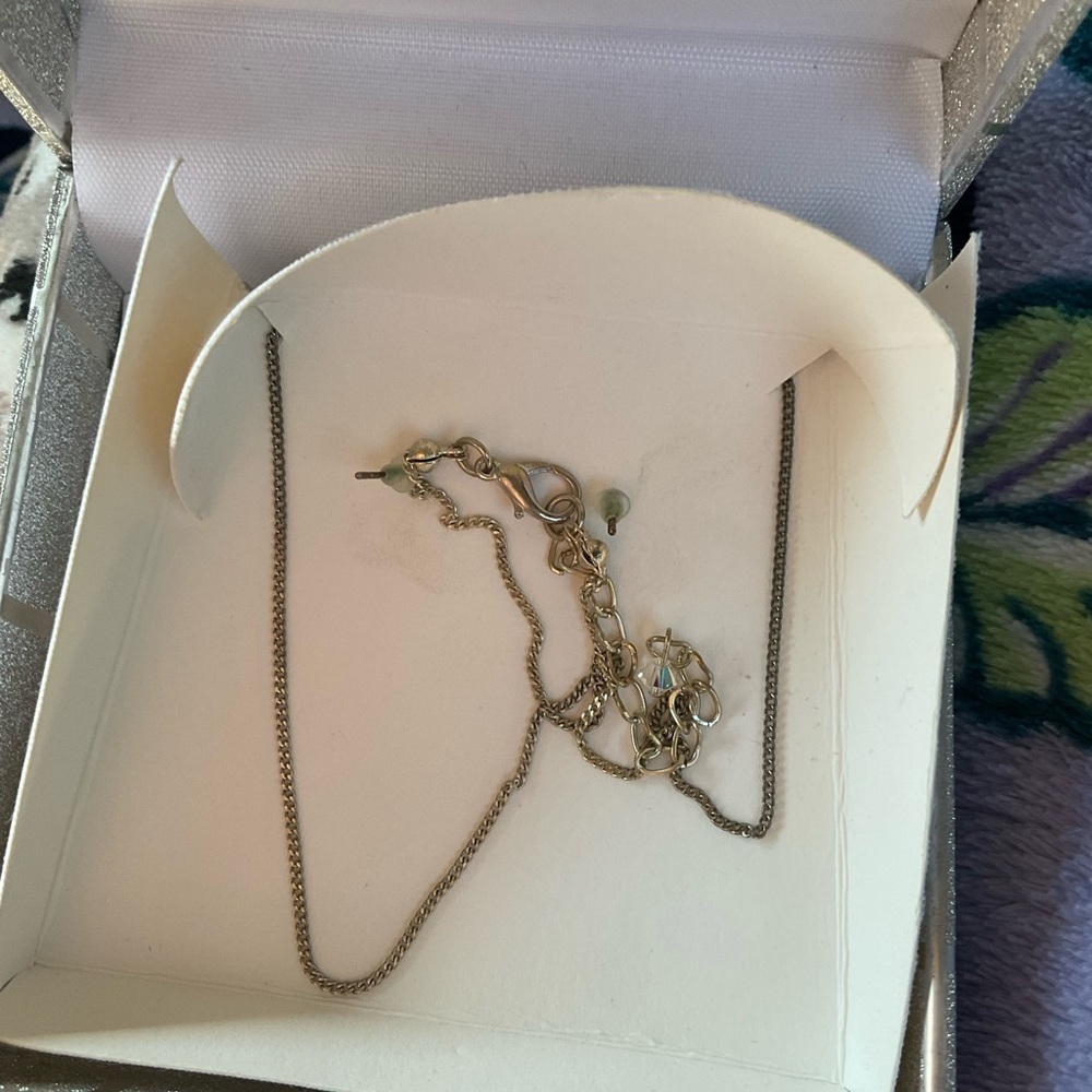 Crystale Swarovski Crystal Necklace Earrings Gift Set in Box - Picture 4 of 5